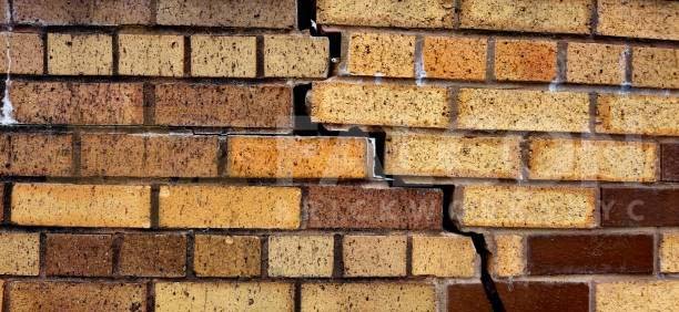 Repointing Bricks Image